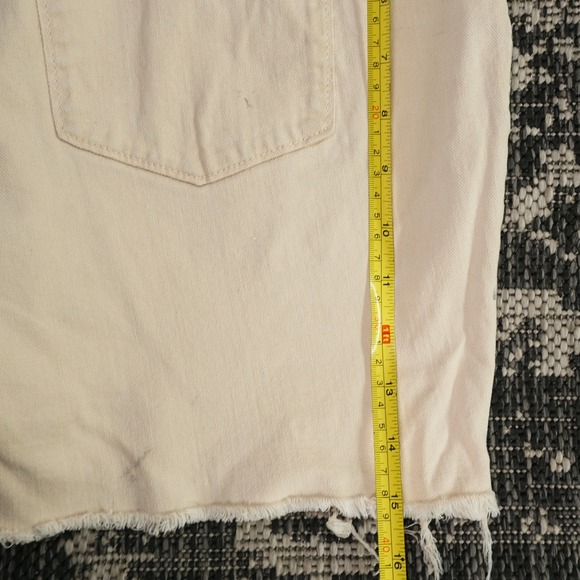 LC Lauren Conrad Women's Denim Shorts Beige Khaki Frayed Hem Casual Size 14 - Picture 7 of 10